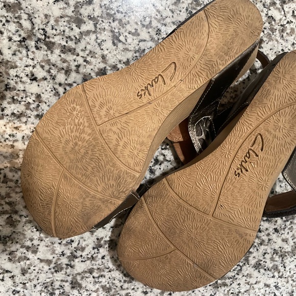 Clarks Bronze Wedge Sandals - Picture 10 of 11